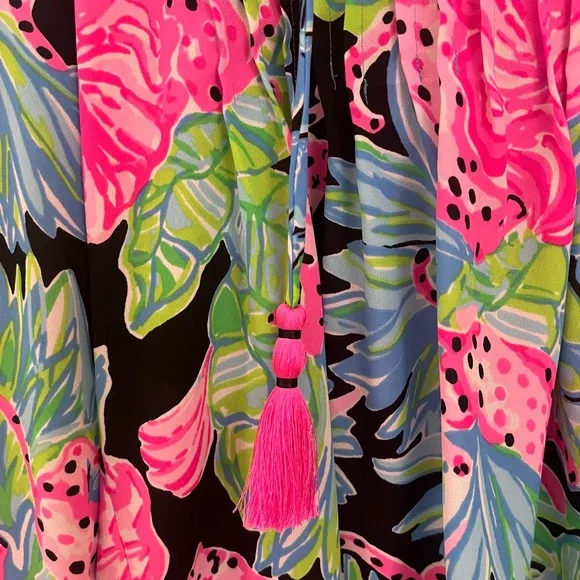 Lilly Pulitzer Vibrant Pink and Blue Leafy Tunic - Picture 3 of 7